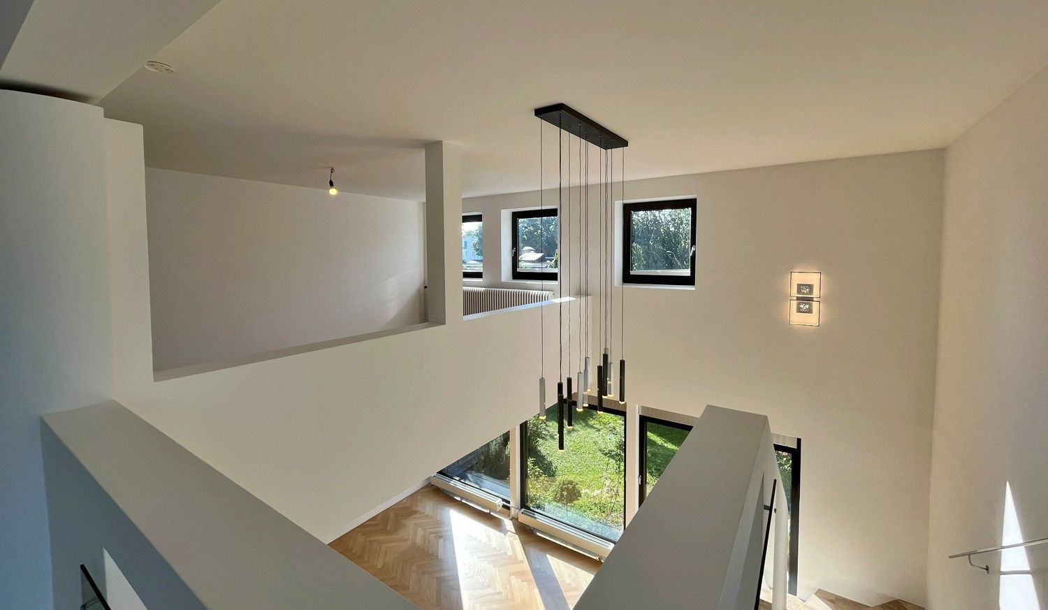 Luxuriöses Einfamilienhaus mit Einliegerwohnung und idyllischem Garten