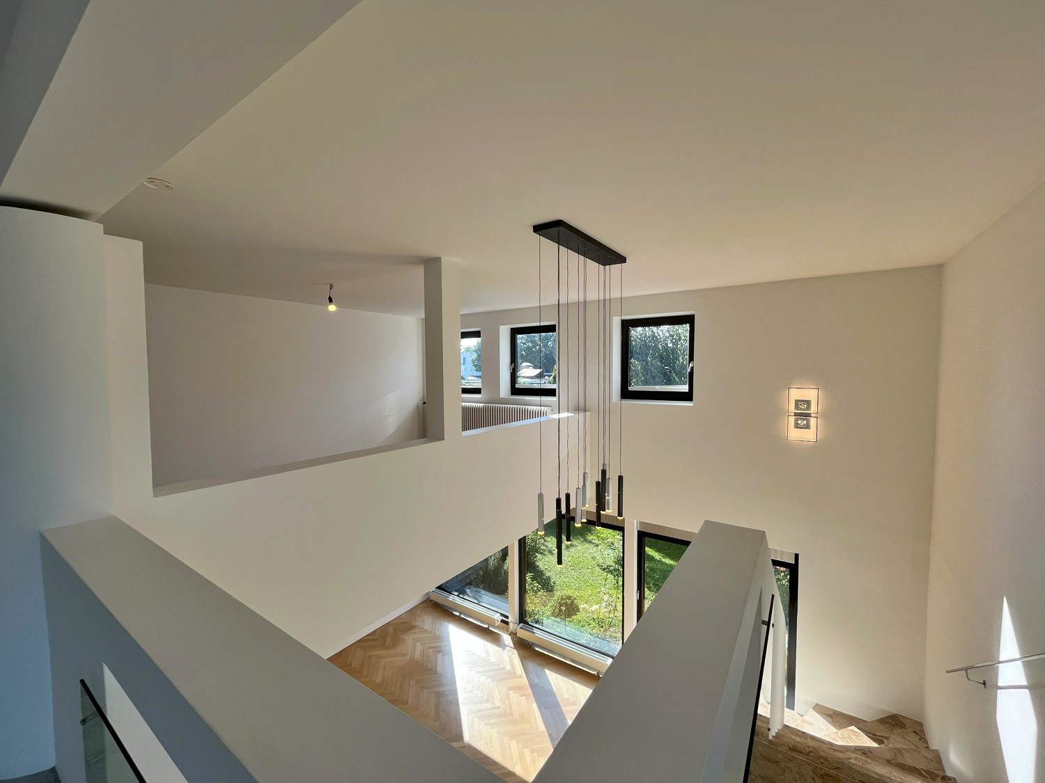 Luxuriöses Einfamilienhaus mit Einliegerwohnung und idyllischem Garten