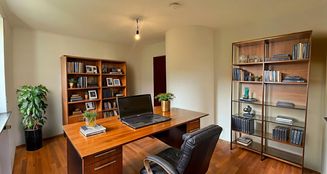 von_poll_real_estate_property_25069003_image_12