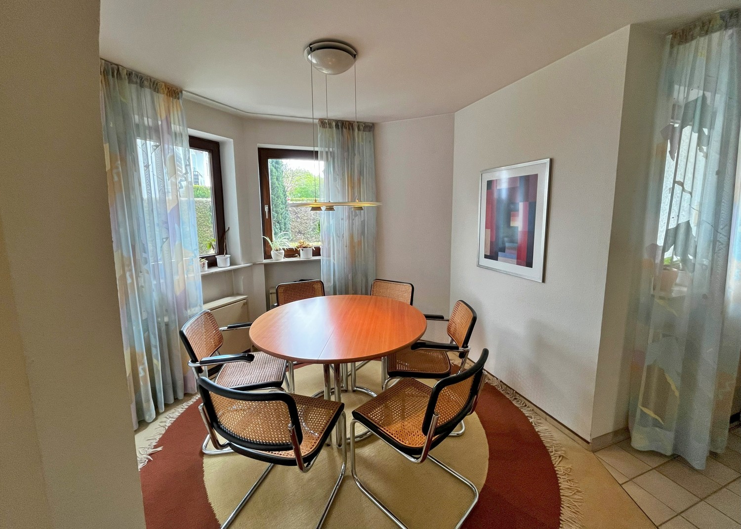 Reihenmittelhaus - Wunderschönes Ambiente trifft Architektur und Design