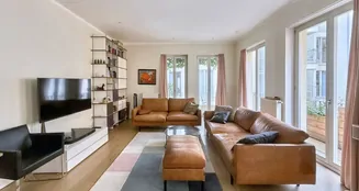 von_poll_real_estate_property_25136020_image_2