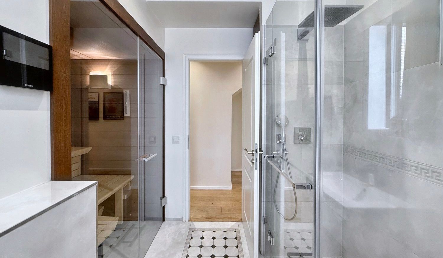 Unteres Badezimmer