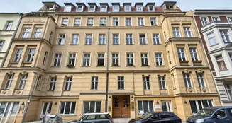 von_poll_real_estate_property_25136016_image_1