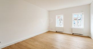 von_poll_real_estate_property_25136027B_image_2