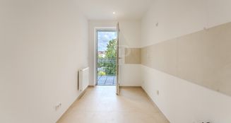 von_poll_real_estate_property_25136027B_image_5