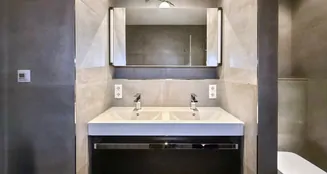 von_poll_real_estate_property_25136030_image_17