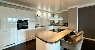 von_poll_real_estate_property_26136001_image_5