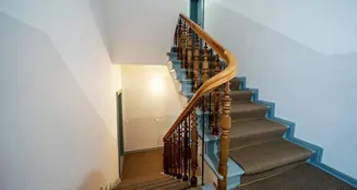 von_poll_real_estate_property_25136023B_image_16