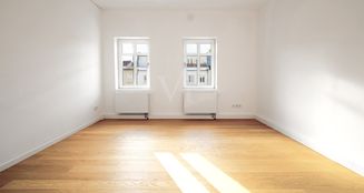 von_poll_real_estate_property_25136023B_image_3