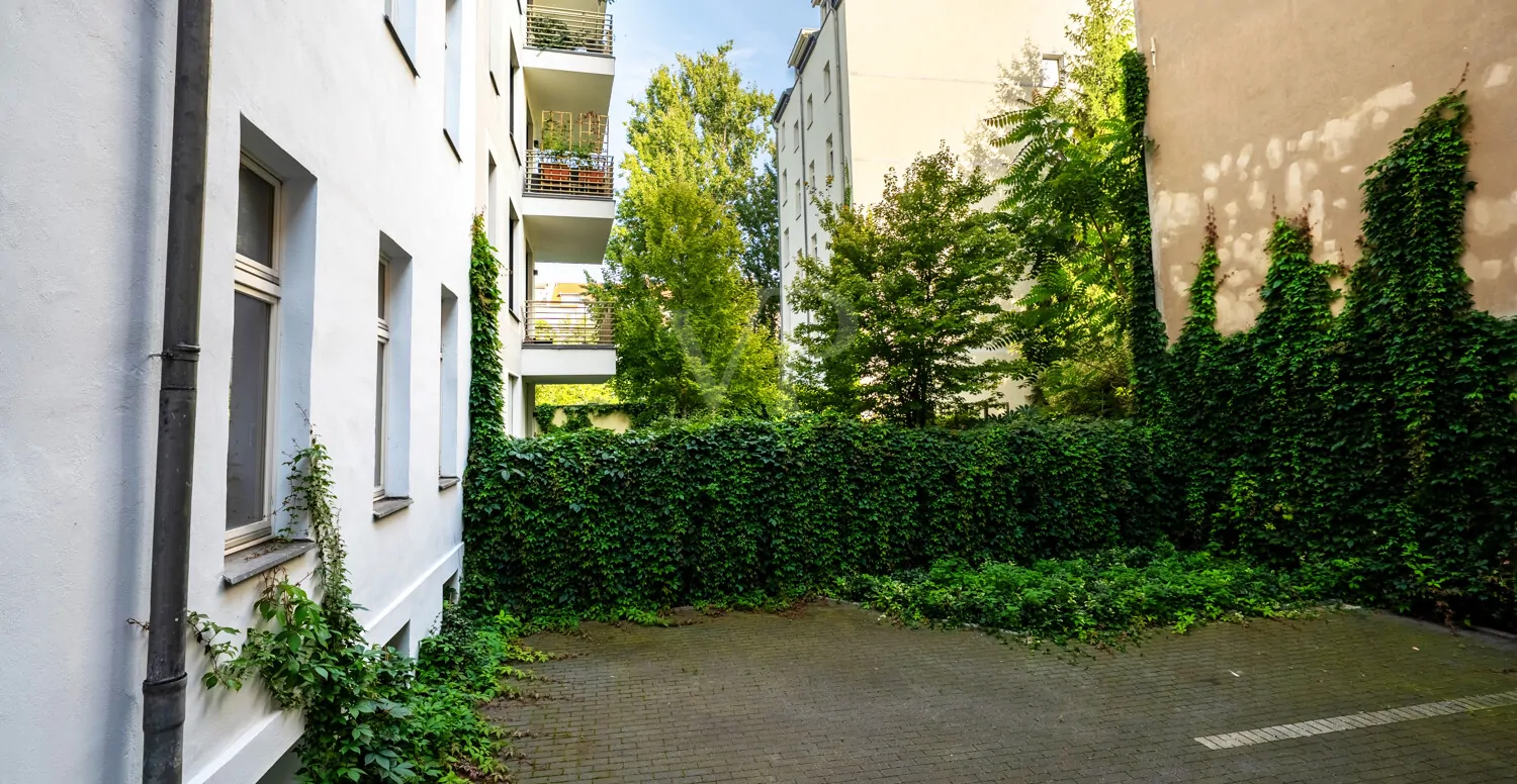 Blick in den Nachbarhof