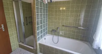 von_poll_real_estate_property_25232008_image_11