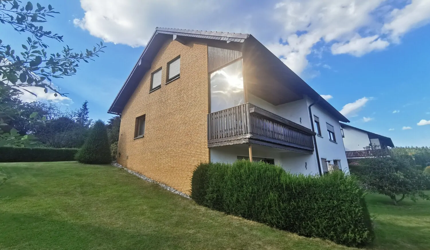 Rechte Seitenansicht