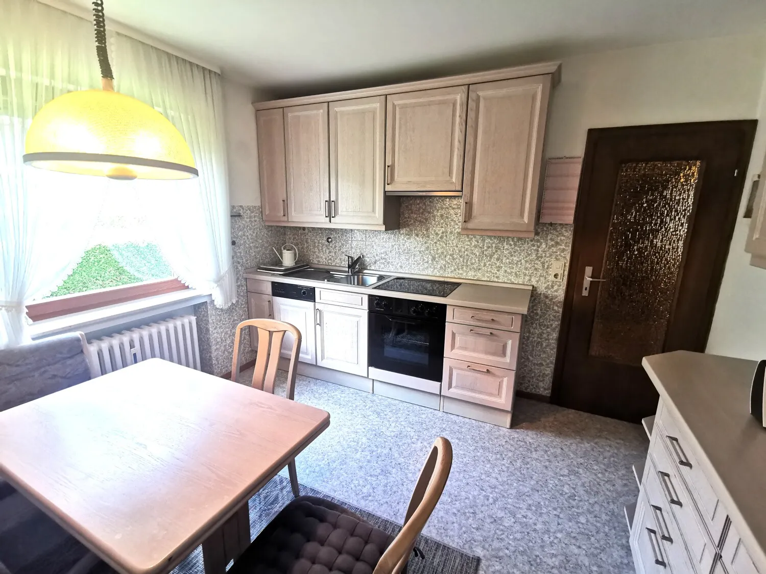 Küche Erdgeschoss zum Flur