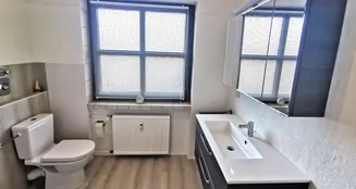 von_poll_real_estate_property_25232009_image_8