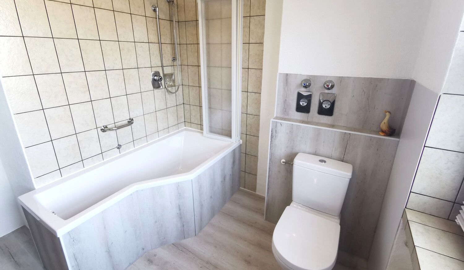 Badewanne/Dusche
