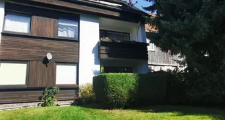 von_poll_real_estate_property_25232009_image_0