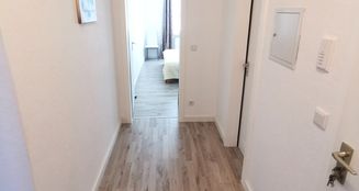 von_poll_real_estate_property_25232009_image_6