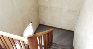 von_poll_real_estate_property_25232010_image_12
