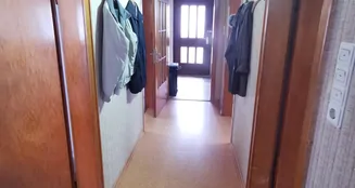 von_poll_real_estate_property_25232010_image_5