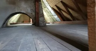 von_poll_real_estate_property_25232010_image_15