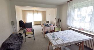 von_poll_real_estate_property_25232010_image_10