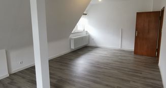von_poll_real_estate_property_25232010_image_23