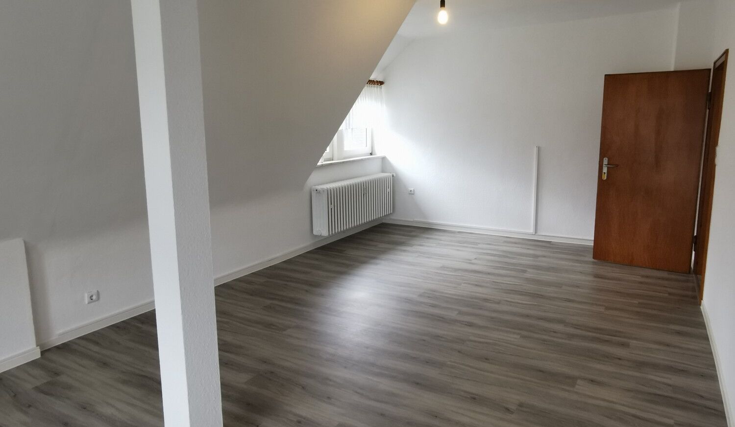 Wohnzimmer Obergeschoss Richtung Flur