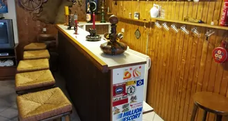 von_poll_real_estate_property_25232011_image_26