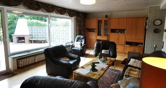 von_poll_real_estate_property_25232011_image_11