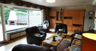 von_poll_real_estate_property_25232011_image_10