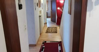 von_poll_real_estate_property_25232011_image_13