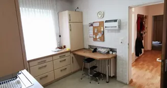 von_poll_real_estate_property_25232011_image_6