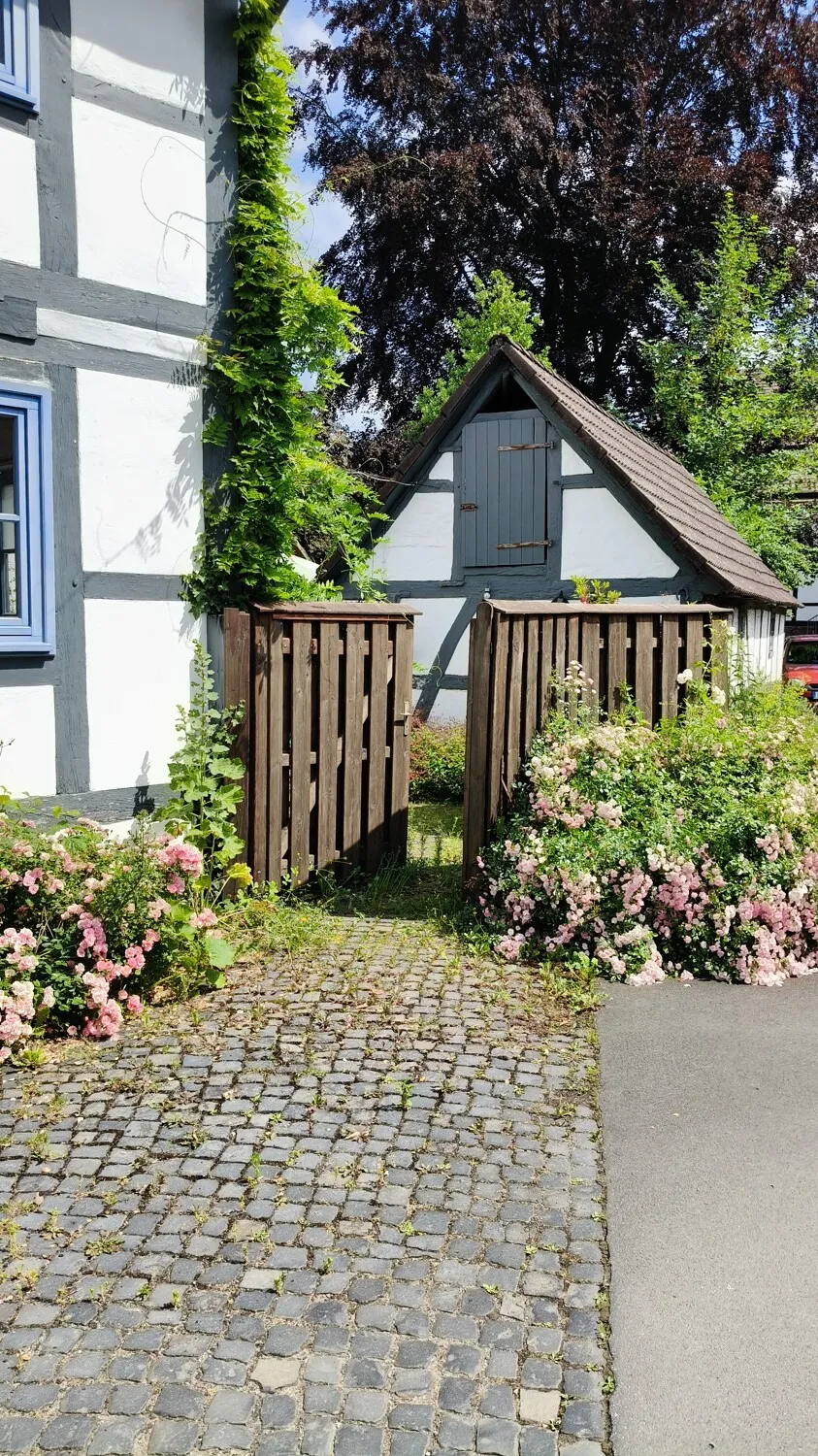 Seiteneingang zum Innenhof