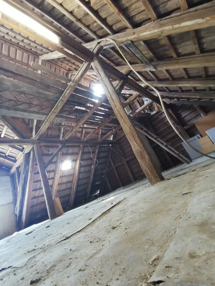 Dachboden ausbaufähig