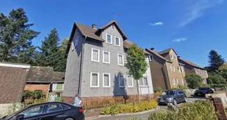 von_poll_real_estate_property_23232012_image_1