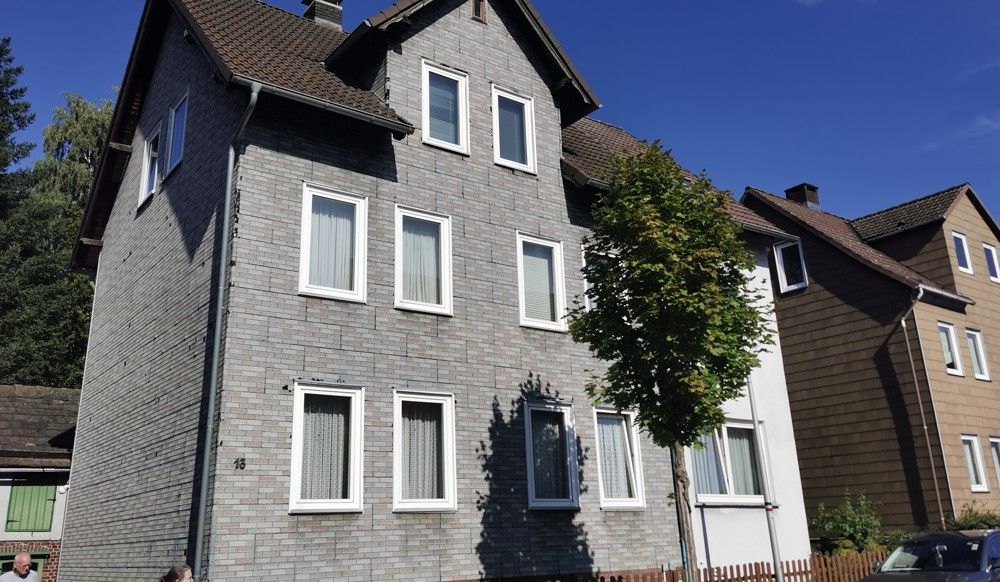 Mahrfamilienhaus