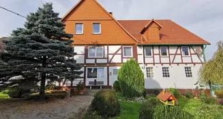 von_poll_real_estate_property_23232014_image_1