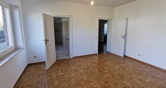 von_poll_real_estate_property_25232005_image_19