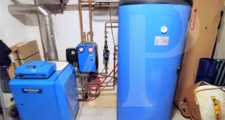 von_poll_real_estate_property_25232006_image_13