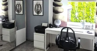 von_poll_real_estate_property_25232006_image_8