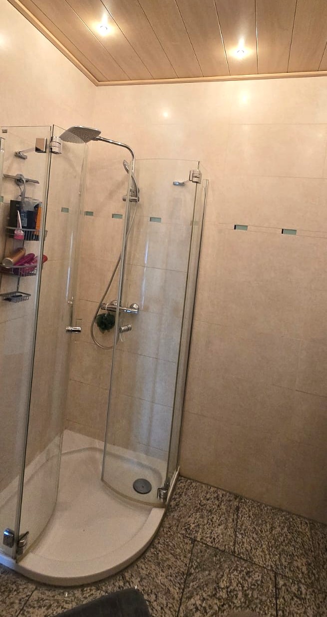 Dusche