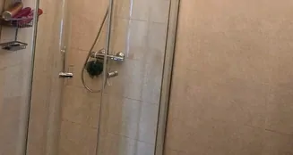 von_poll_real_estate_property_25232006_image_9