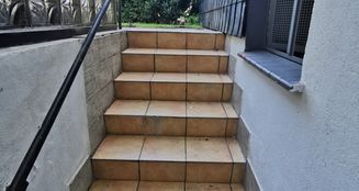von_poll_real_estate_property_25232004_image_13