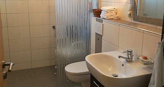 von_poll_real_estate_property_25232004_image_29