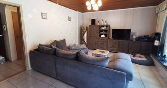 von_poll_real_estate_property_25232004_image_18