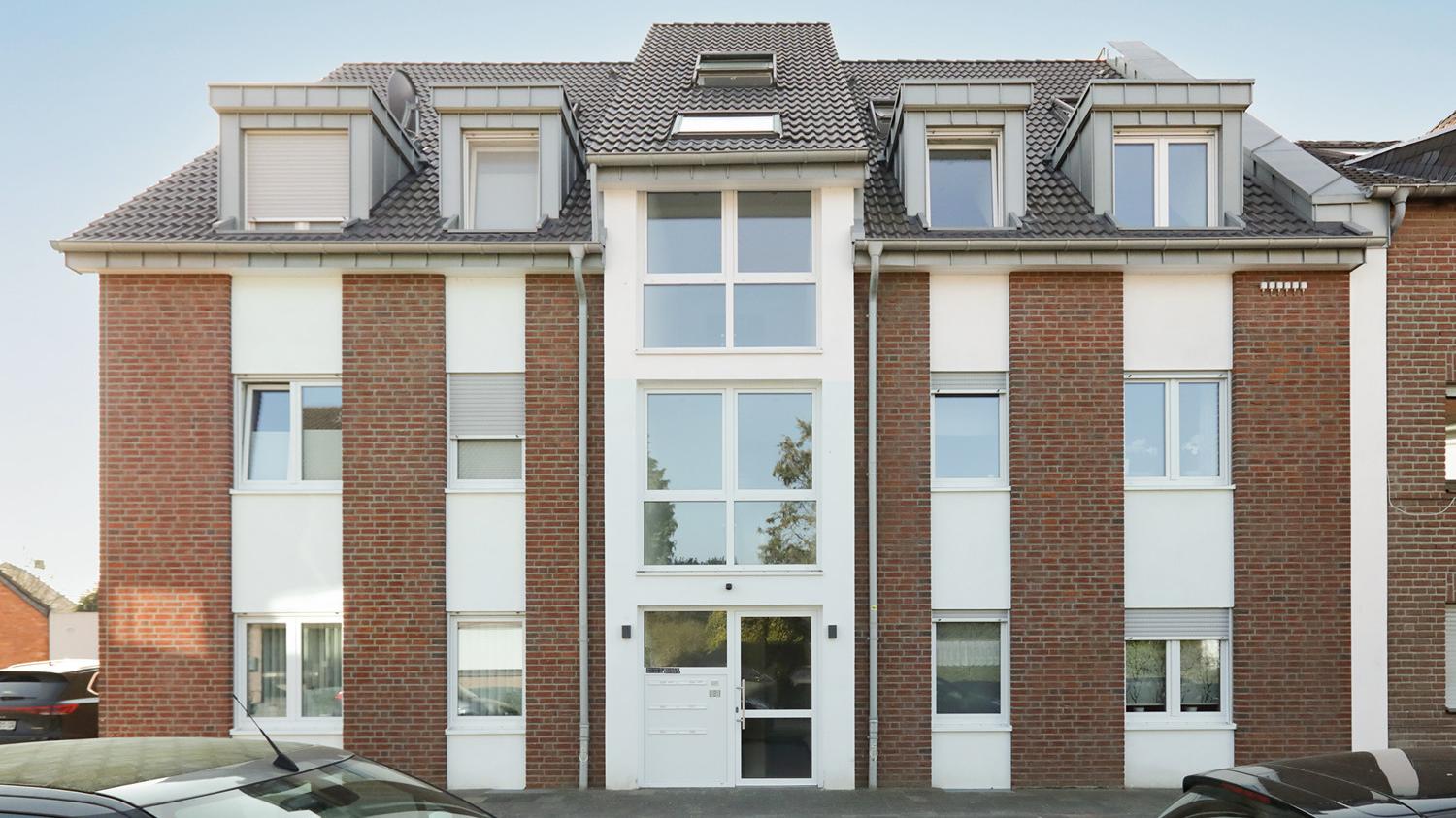 Straßenansicht