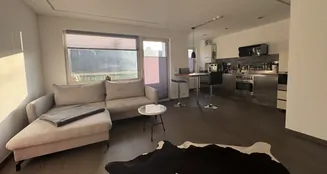 von_poll_real_estate_property_25052152_image_1