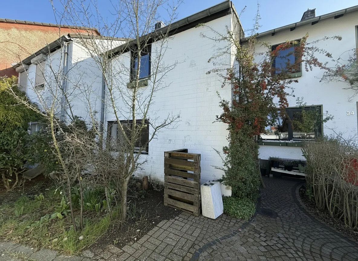 Straßenansicht