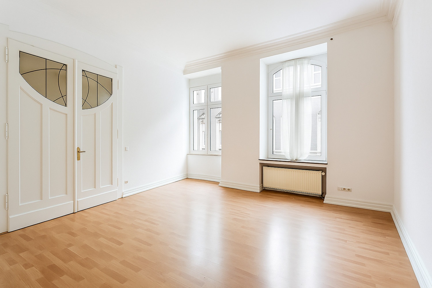 Wohnung 2: Wohnzimmer - 1.OG