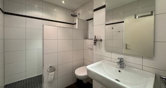 von_poll_real_estate_property_24052154_image_9